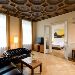 Angleterre Hotel