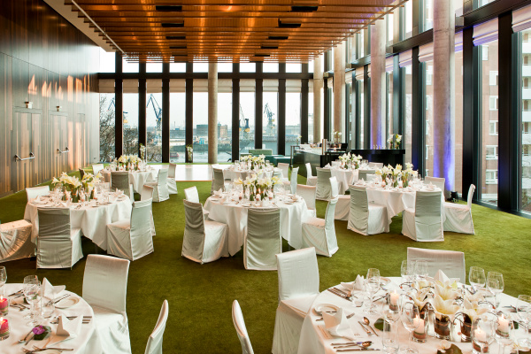 Empire Riverside Hotel