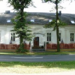 Annenhof - Café, Restaurant, Festscheune & Hotel