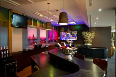 Rothenbaum Lounge