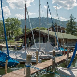 BOOTSHAUS TEGERNSEE