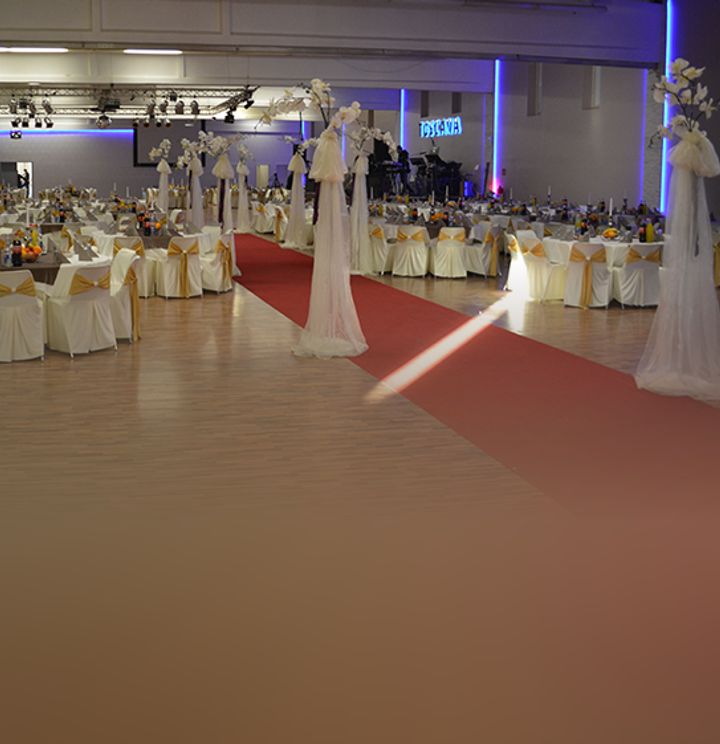 Toscana Festhalle