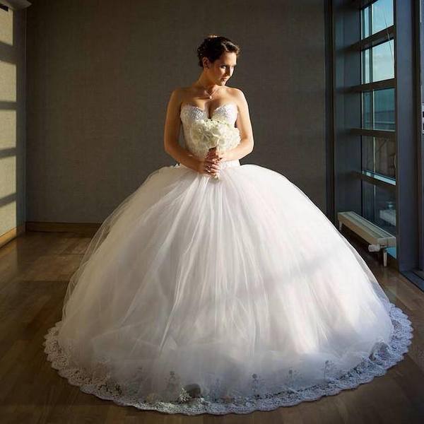 Eleganze Festmode Atelier