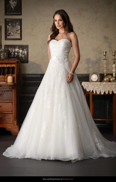 Grand Wedding - Brautfashion