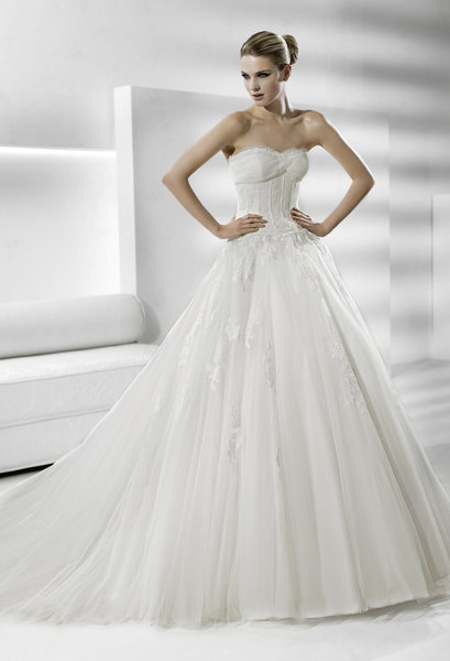 Hello Couture