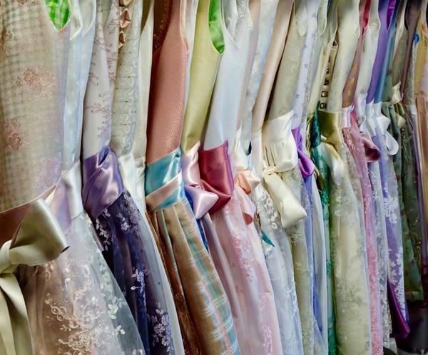 Alpenmaedel Dirndl Design