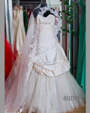 Saray Brautkleider Gelinlik Köln