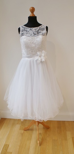 bleib treu: Brautmoden Outlet