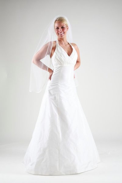 DRESSMAKER  Brautmode