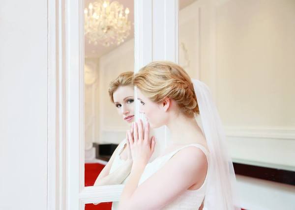 mona berg - Brautkleider