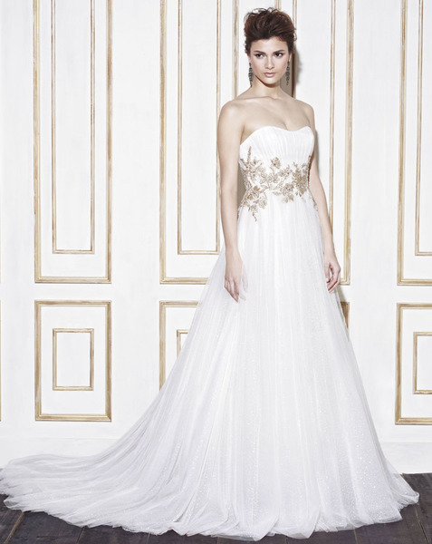 A-Linien Hochzeitskleid mit einer Schleppe aus Tüll