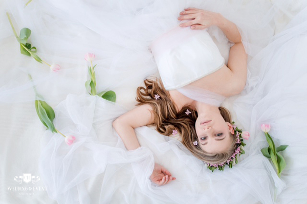 WEDDING & EVENT Moments