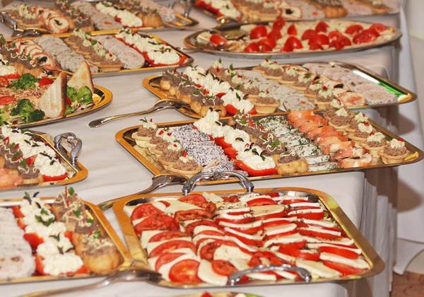 RAYES Gastronomie GmbH