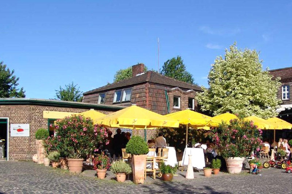 Weinhäuser und Catering