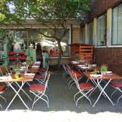 Weinhäuser und Catering