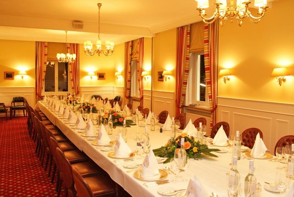 Gastronomie Pütter im Anglo-German Club