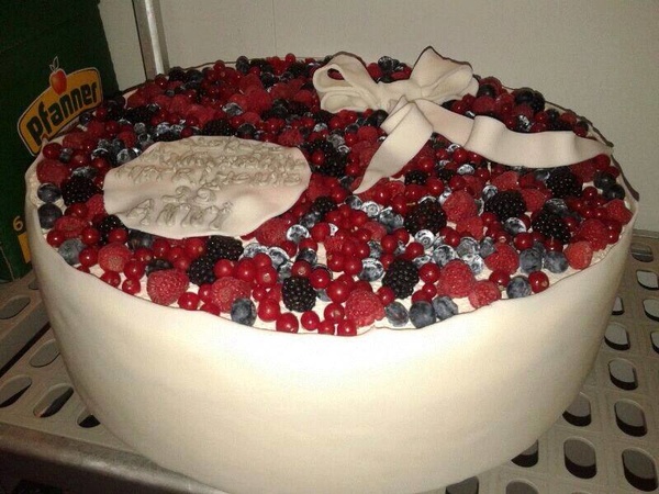 Kaffe-Bistro-Restaurant-Konditorei-Taormina UG