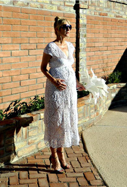 Brautkleid für Schwangere mit Spitze