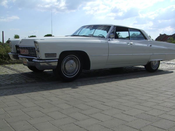 Cadillac Calais