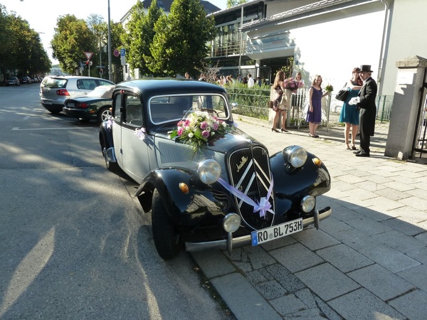 Fahrten-im-Oldtimer
