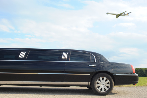 Skyline Limousines & Service