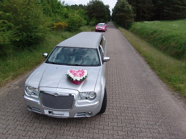 LOUNGE LIMOUSINENSERVICE