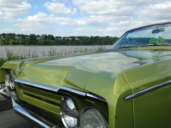 Hochzeitsauto · Brautwagen · Limousine und Oldtimerfahrten