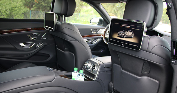 F1RST Limousines & Services
