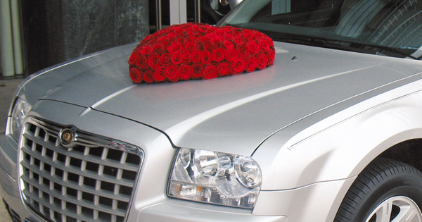 F1RST Limousines & Services