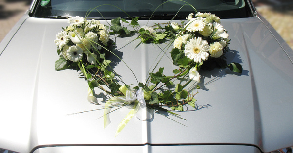 F1RST Limousines & Services