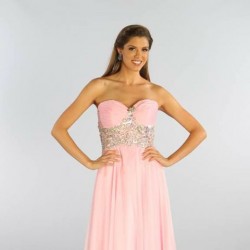 Martinelle Abendmode und Brautmode