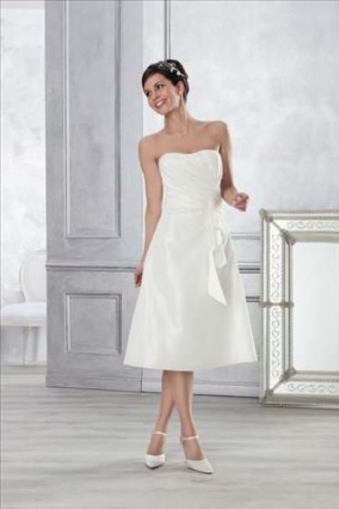 2 Due Bremen  Braut und Abendmode