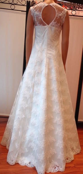 Sunnyf Braut- und Abendmode