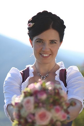 Je Suis Hair & Make-Up Art