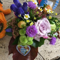 Florales Schmuckkasterl