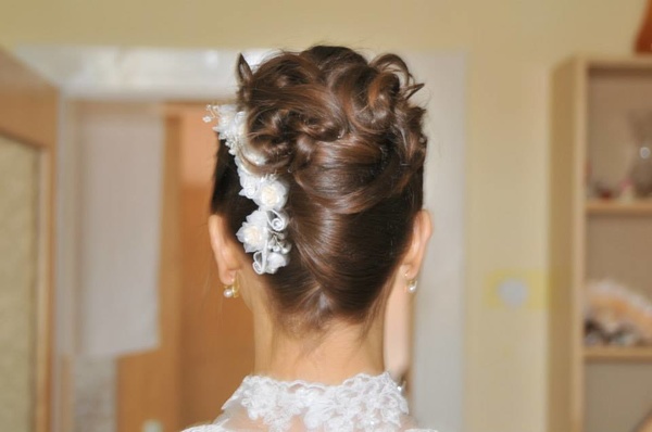 HAIR INN