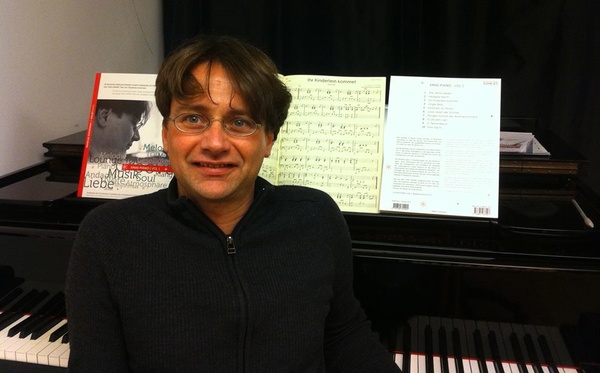 Pianist Marcus Sukiennik