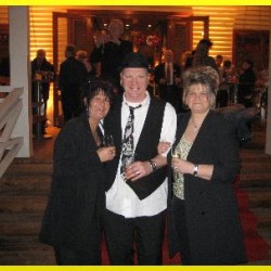 Tom Kaster  DiscoBox Achim DJ, Licht & Ton, Moderation & Unterhaltung