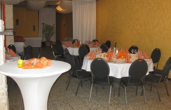 Partyausstatter 24