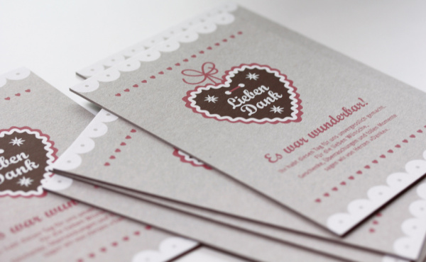 Dankeskarte im traditionellen Design