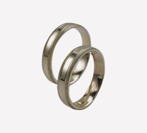 Klassische Platintrauringe