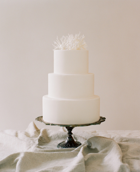 Minimalistische Hochzeitstorte