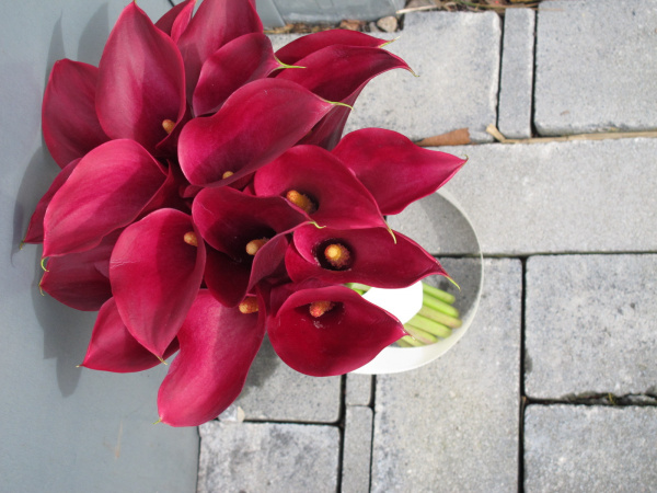 Biedermeier Hochzeitsstrauß mit Callas