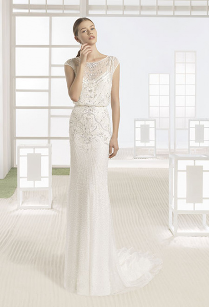 Elegantes Etui Brautkleid
