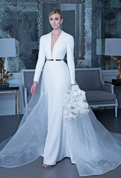 Elegantes Brautkleid mit V-Ausschnitt