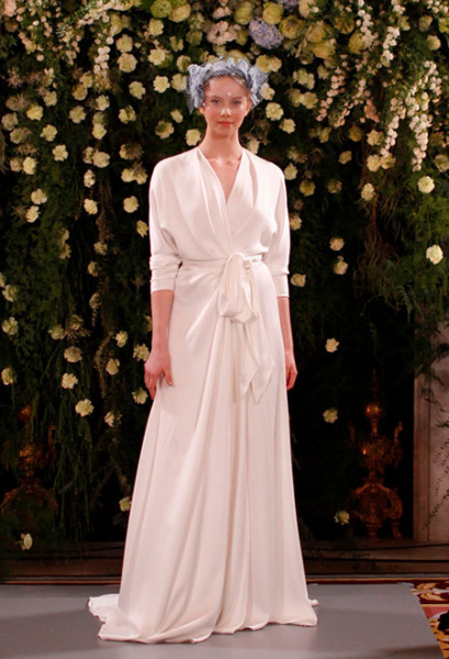 Lockeres Wickel-Brautkleid